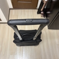 TUMI スーツケース機内持ち込みさいずサイズの画像