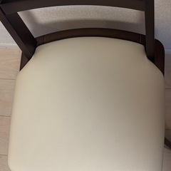 ニトリ回転式ダイニングチェア 2脚セット割ありの画像