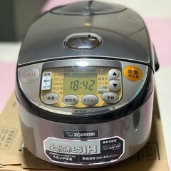 炊飯器
の画像