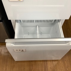 【安心の1年保証】YAMADA の3ドア冷蔵庫の画像