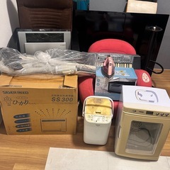 家電・スキー板・スノーボード・家具などまとめ売り！引き取り限定の画像