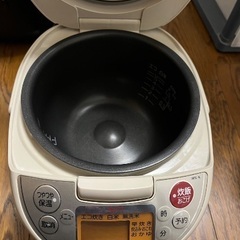 タイガー 炊飯器の画像