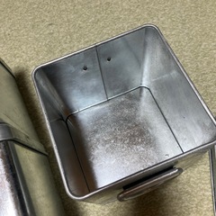 トタン収納の画像