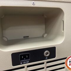 【久留米】【引き取り限定】【中古品】EENOUR D18 車載冷蔵庫 18L 電源:単相100V/専用バッテリー  設定温度:-20度から10度まで ACアダプター・専用バッテリー付の画像