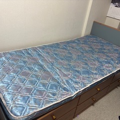 シングルベッドの画像