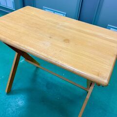 テーブルと椅子のセット（折りたたみ）の画像