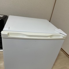 ミニ冷蔵庫の画像