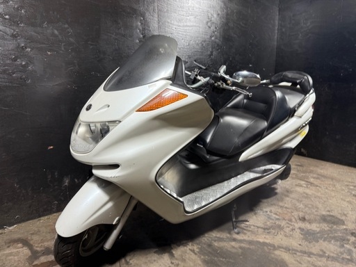 ★支払総額5.0万円★買取強化中！　まずはカンタン無料査定まで！ ヤマハ マジェスティ250 白 SG03J 人気のマジェスティ！ アルミステップ！ バッテリー新品！ 社外マフラー！ 社外ハンドル、ポスト！ タンデムバー！ 外観良好！