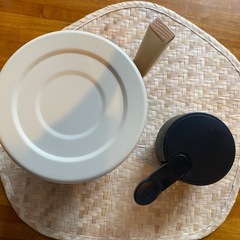 【新品に近い】卓上ポット（保温/保冷/魔法瓶） の画像