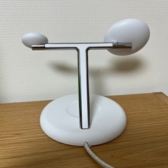 Belkin　ベルキン 3 in 1 MagSafe充電器　最大15W高速充電 ワイヤレス充電器】 の画像