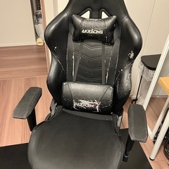  【無料】AKRACING 
ゲーミングチェアの画像