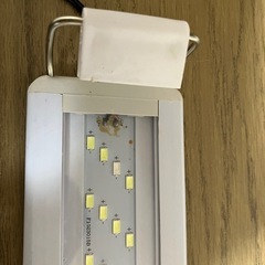 LED水槽用ライト　ジャンク品　40〜45cm水槽対応品の画像