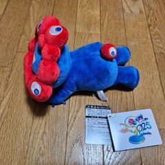 ミャクミャク 這型 ぬいぐるみ Sの画像
