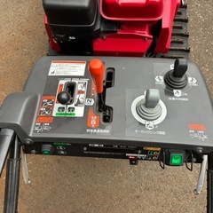 ホンダHSM1380i　美品　格安輸送可！　除雪機の画像