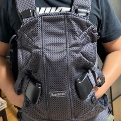 BABYBJÖRN（ベビービョルン）の抱っこ紐です。の画像