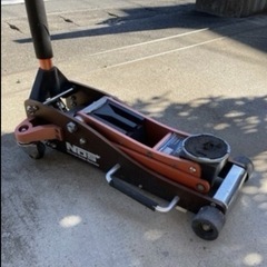 タイヤ交換します！