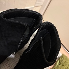 黒ブーツの画像