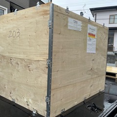 発送等に　木箱 下部は木パレットリフト積み込み可能の画像