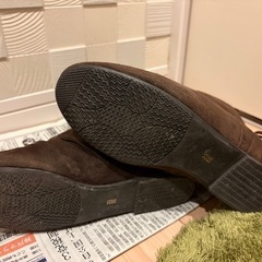 ブラウンブーツの画像