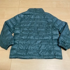 110サイズ　ユニクロ　ライトダウン　グリーンの画像