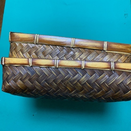中古中華アンティーク小物　　竹かご レトロなアンティーク竹かご (ワークス) 竹松のインテリア雑貨/小物