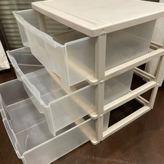 【受け渡し者決定】衣装ケース3だんの画像