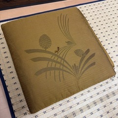 引取限定！‼️座布団5枚セット　¥1,000　の画像