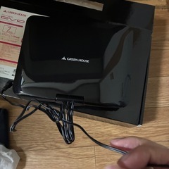 7インチ　モニター付きポータブルDVDプレイヤーの画像
