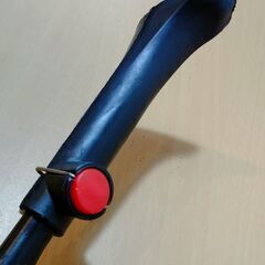 加古川　ソトのマ　中古部品　サイドスタンド　キックスタンド　アルミ製　黒色　ディスクブレーキOK　リムブレーキOKの画像