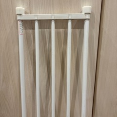つっかえ棒・突っ張り棚の画像