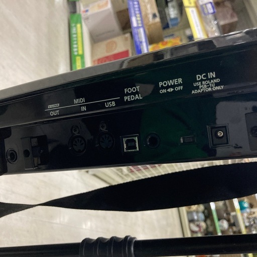 ROLANDのショルダーキーボードをご紹介！(トレファク京都宇治)