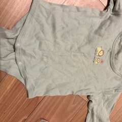長袖ロンパー80の画像