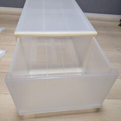 無印良品のポリプロピレン衣装ケースの画像