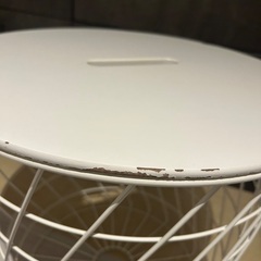 IKEA サイドテーブルの画像