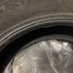 2018年製　DM-V2　ブリジストンの冬タイヤ　215/70R16  4本セット　オートバックスで以前新品で購入。の画像