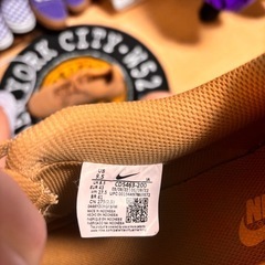 Nike ベージュ スニーカー CD5463-200 US 9.5の画像