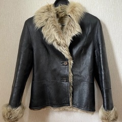 【20点セット】レディース　コート　ジャケット　ニット　レザー　本革バッグなどのまとめ売りの画像
