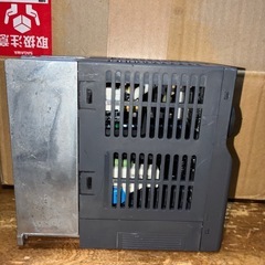 三菱　インバーター　FR-D710w-0.4 　100v電源で三相200vモーターを稼働の画像
