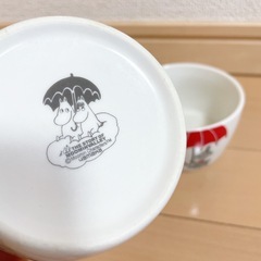 ムーミンパパ ムーミンママ リトルミイ ボウル 2個 保存容器 陶器の画像