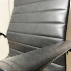LOWYA オフィスチェア ハイタイプの画像