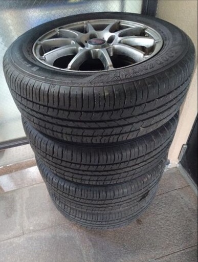 215/60r16good year 2023年製ほぼ新品とアルミホイール4本