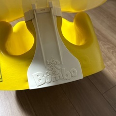 バンボ　ベビーチェア　テーブル付きの画像