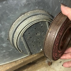 米　貯蔵缶　1つ3000円の画像