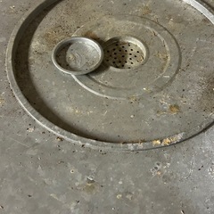 米　貯蔵缶　1つ3000円の画像