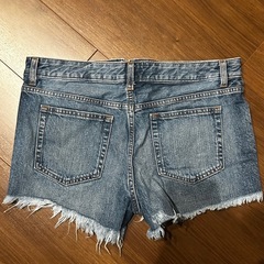 デニムパンツ　GU
の画像