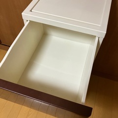 収納ケース　４段の画像