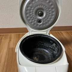 炊飯器の画像