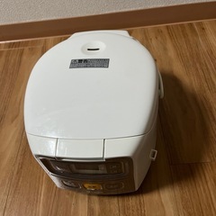 炊飯器の画像