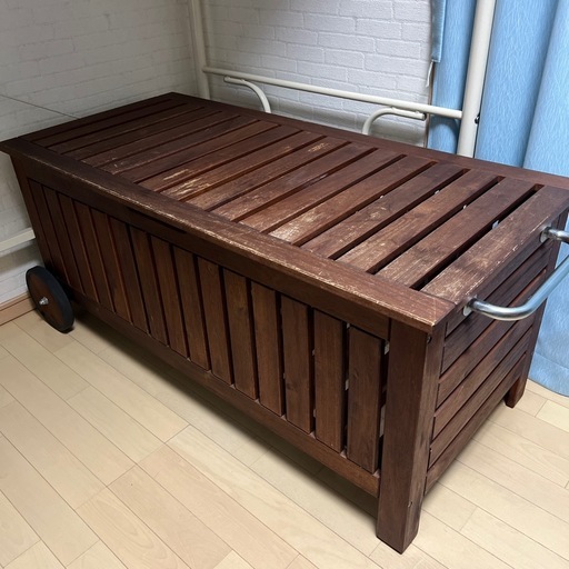 屋外用収納ベンチ