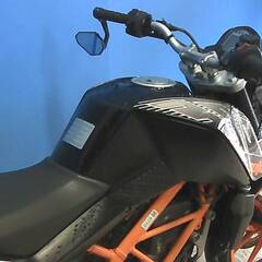 KTM 390デューク 黒/オレ 車検残R8/1月 エンジン始動動画 名変で乗れます 半額配送キャンペーン 現状渡し諸経費￥0- P-Yard の画像